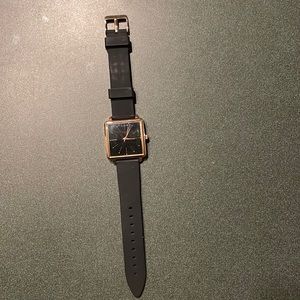 Hardly worn stylish square face watch